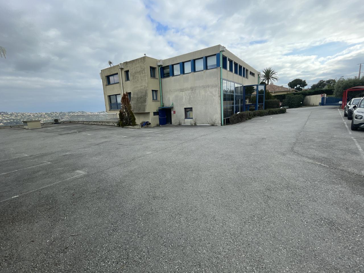 Local d'activité Saint-Laurent-du-Var 224m² Location local d'activité Saint-Laurent-du-Var Alpes-Maritimes OLACT2534143 5